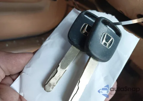 2004 Honda Cr-V Lx from USA, damaged, VIN JHLRD68454C001481